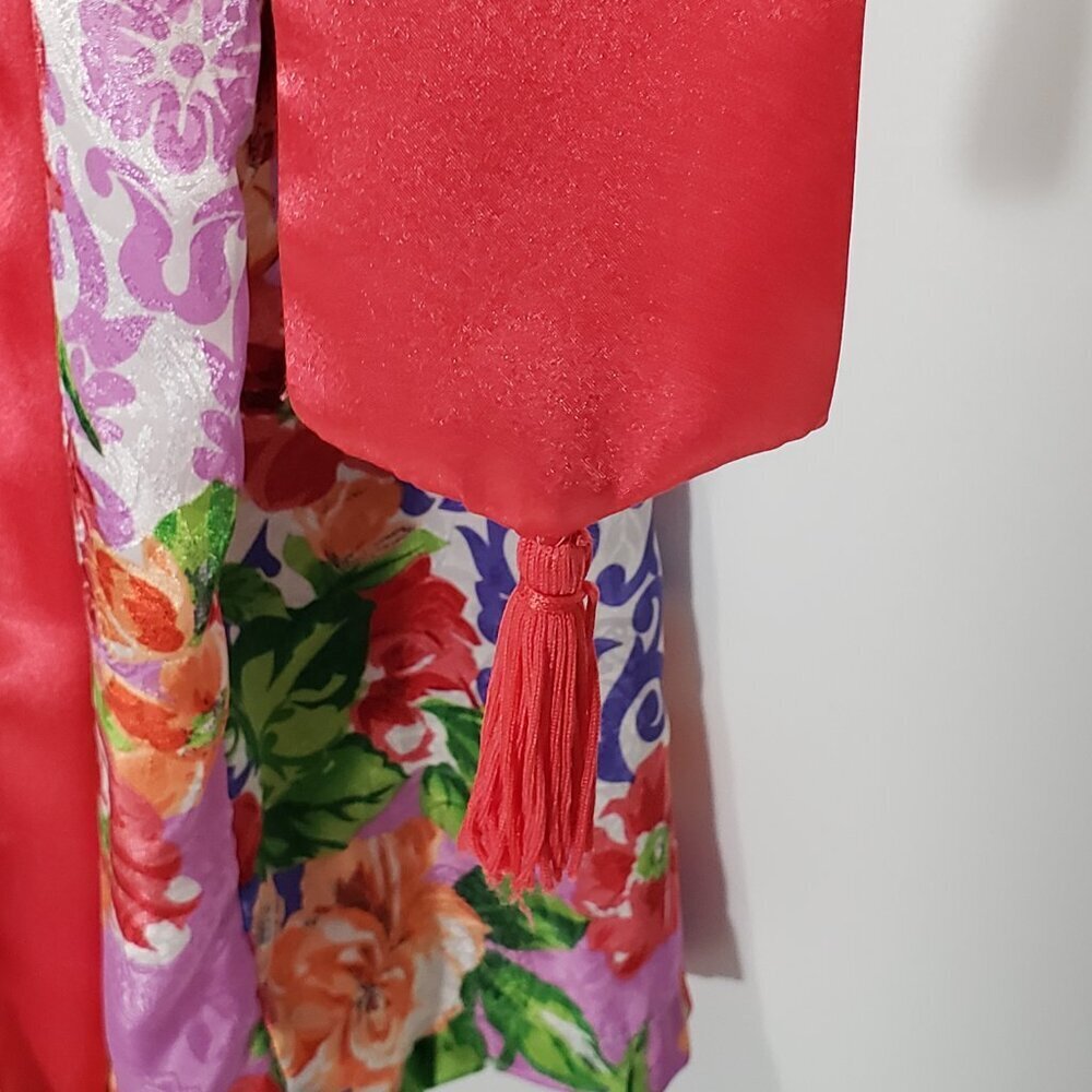 Victoria's Secret  Floral Longsleeve Robe  Satin finish  Belt Tie  Size M/L - Picture 5 of 7